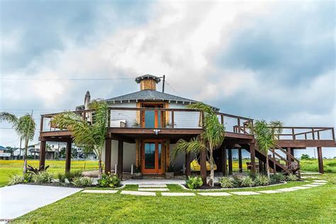 the metal house airbnb|Kettle House .